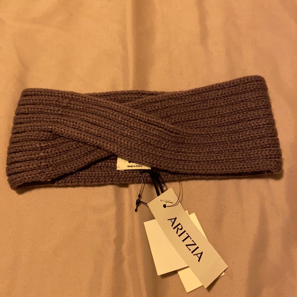 Aritzia headband never worn new with tags